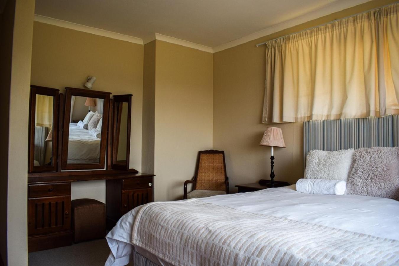 Apartamento Berryfields Dullstroom Exterior foto