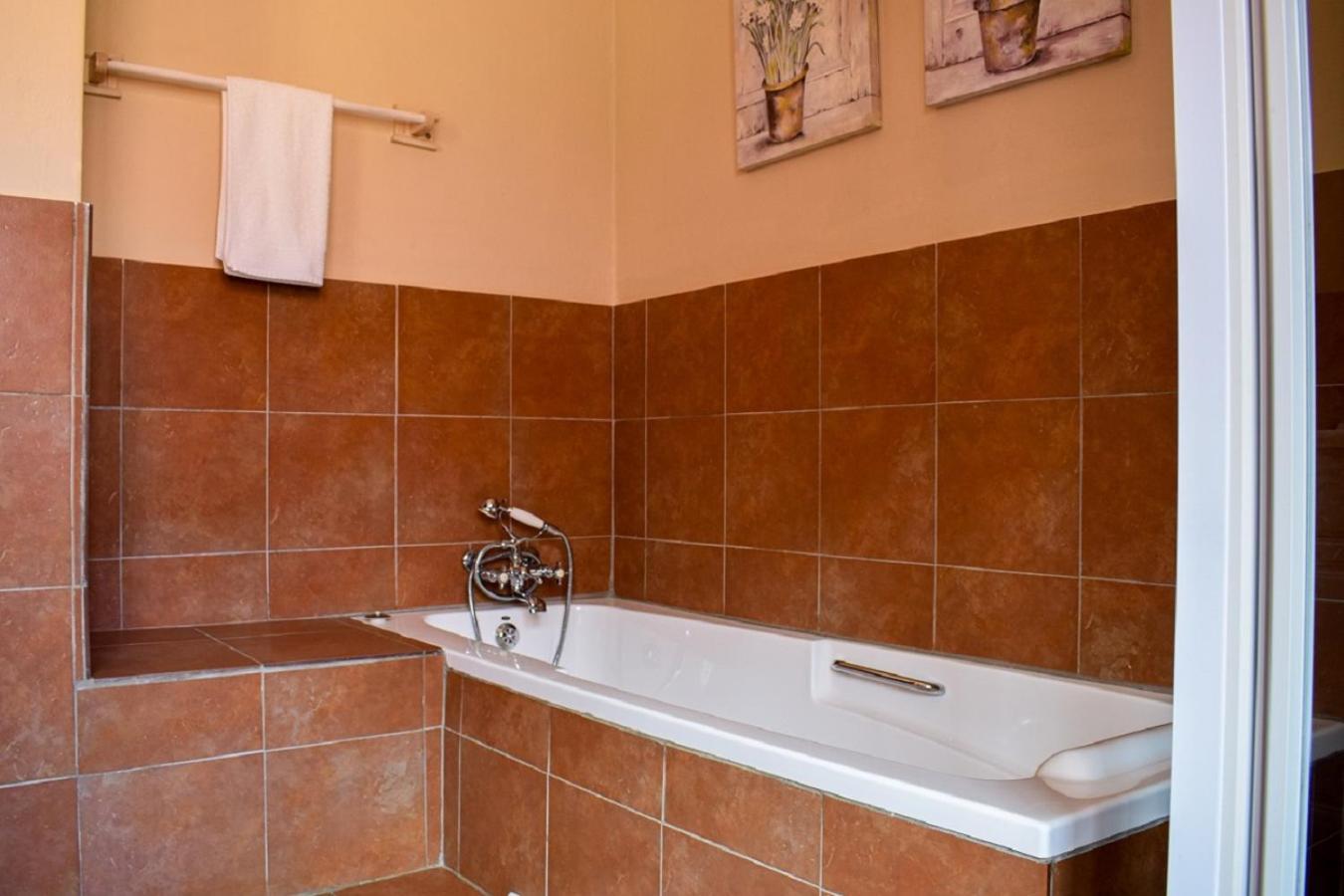 Apartamento Berryfields Dullstroom Exterior foto