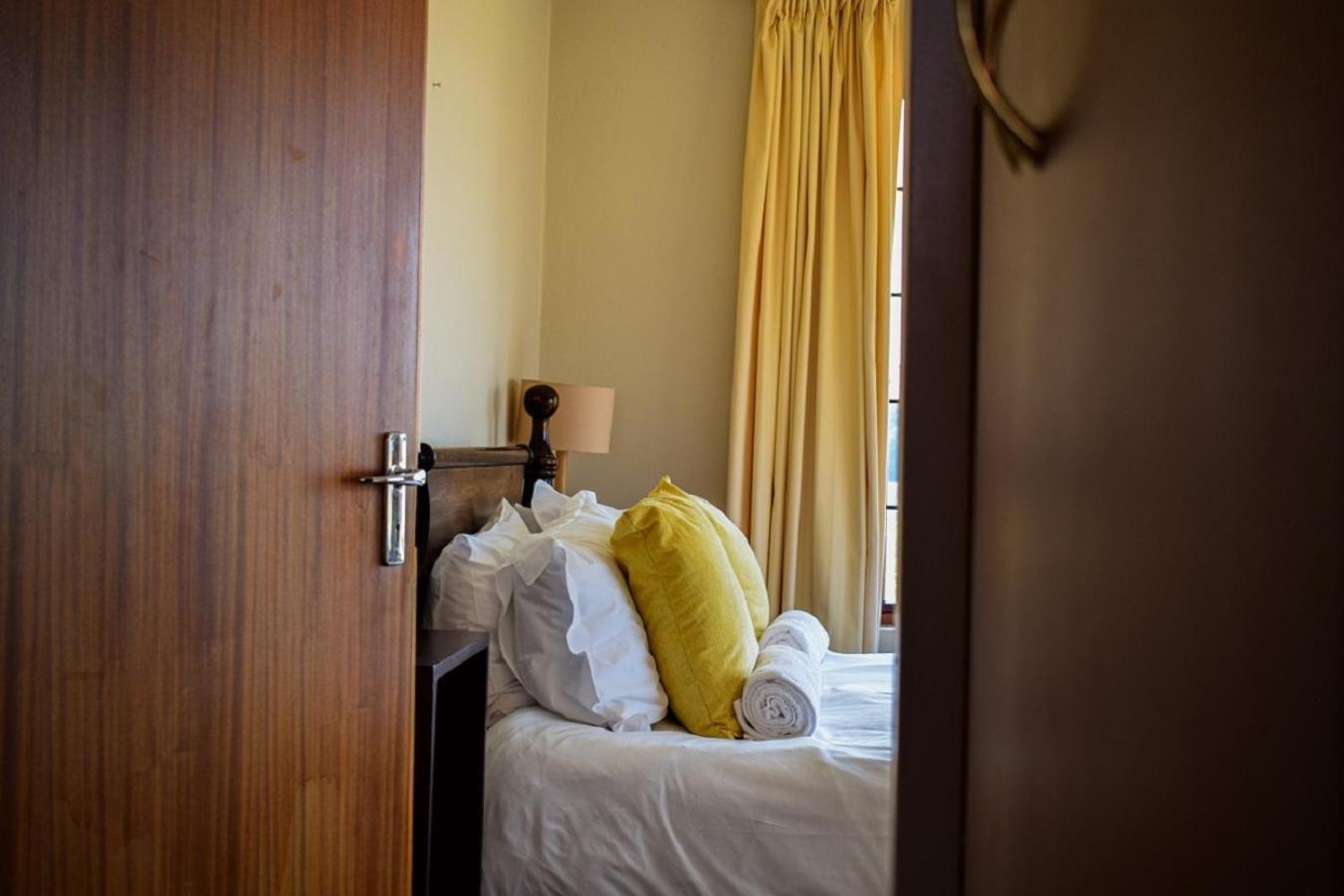 Apartamento Berryfields Dullstroom Exterior foto