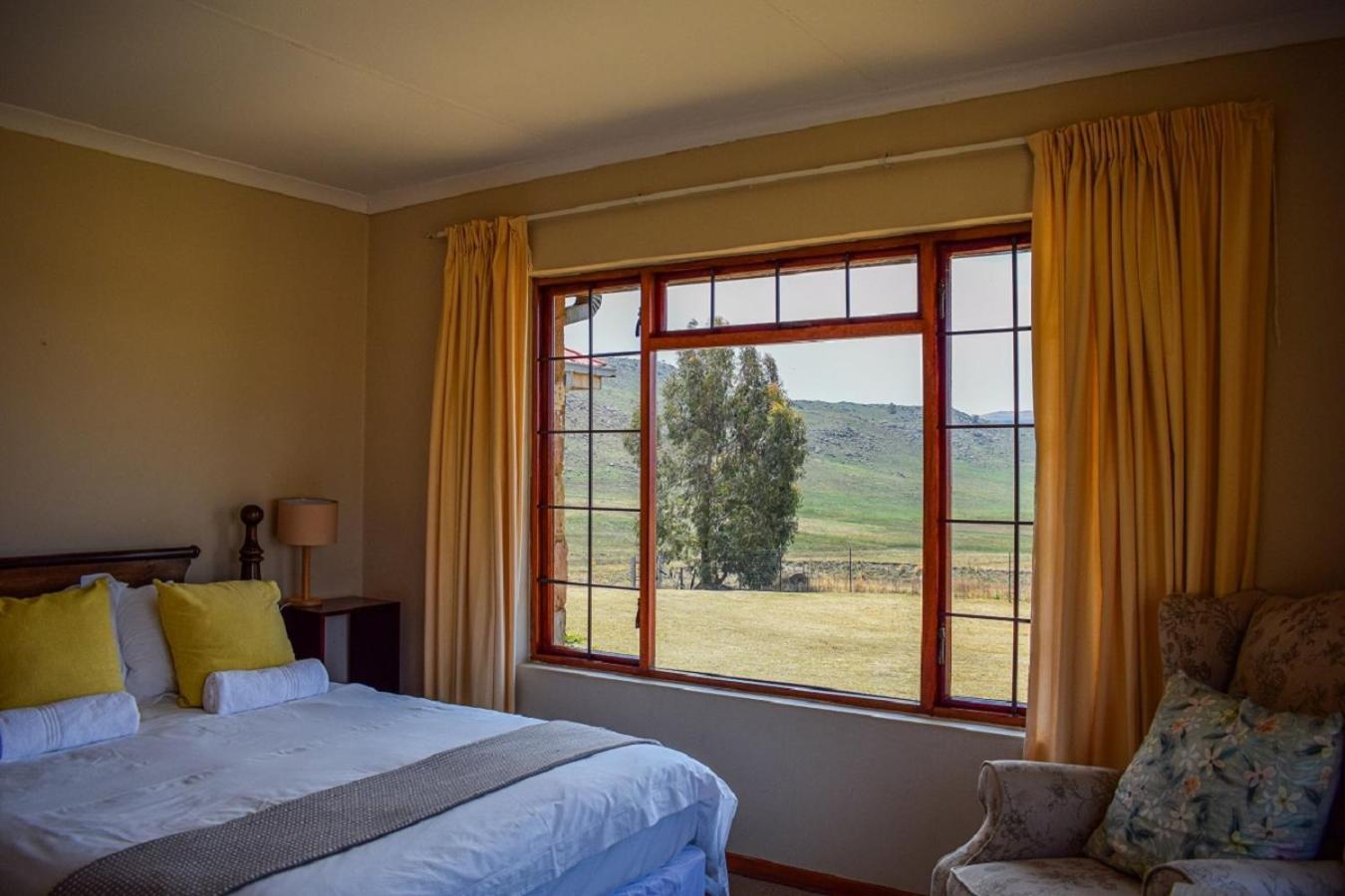 Apartamento Berryfields Dullstroom Exterior foto